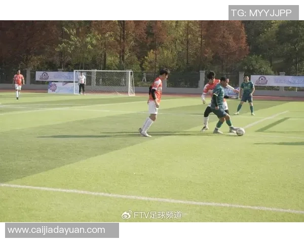 足球猪协携手推动足球文化发展助力青少年成长与健康生活